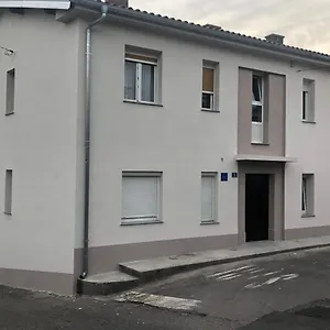  Apartment La Madre